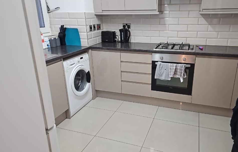 London E1 Rooms Zewnętrze zdjęcie